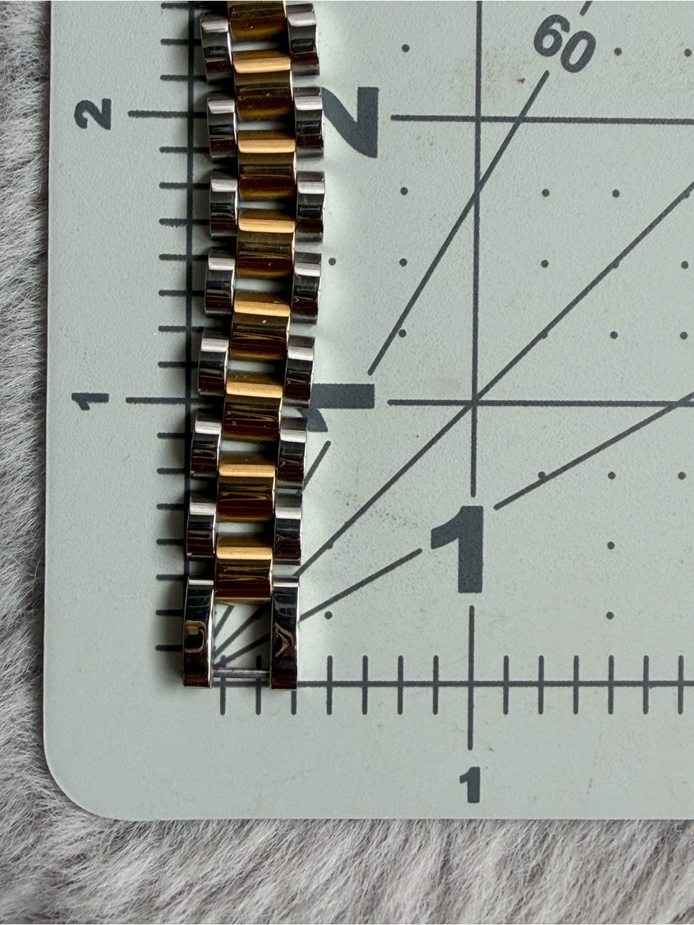ELECTRIC PICKS | Bennett Metal 14K Gold & Sterling Silver Plated Linked Bracelet - Picture 5 of 14